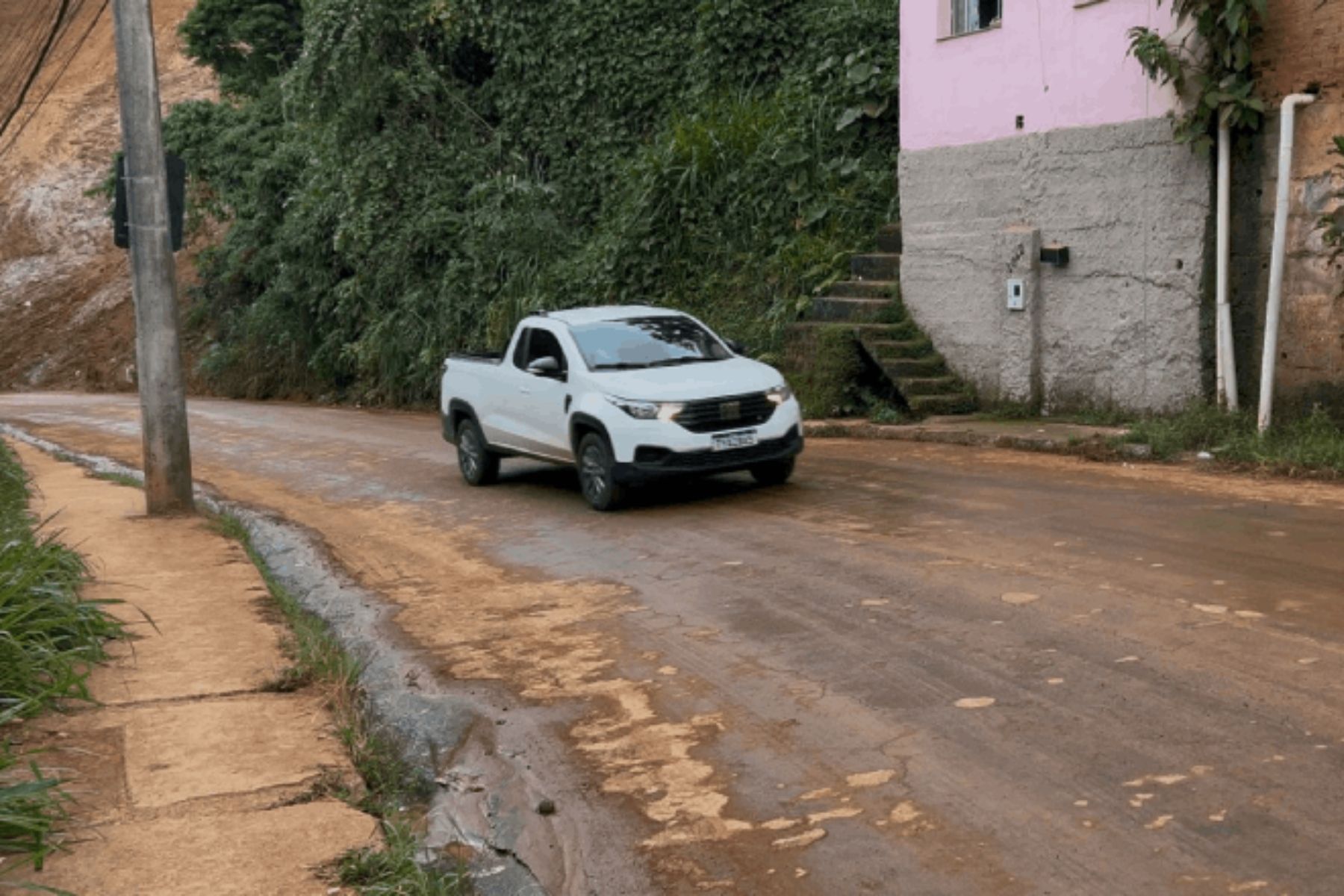 Começam vistorias cautelares para obras de drenagem e esgotamento sanitário no Bairro Graminha