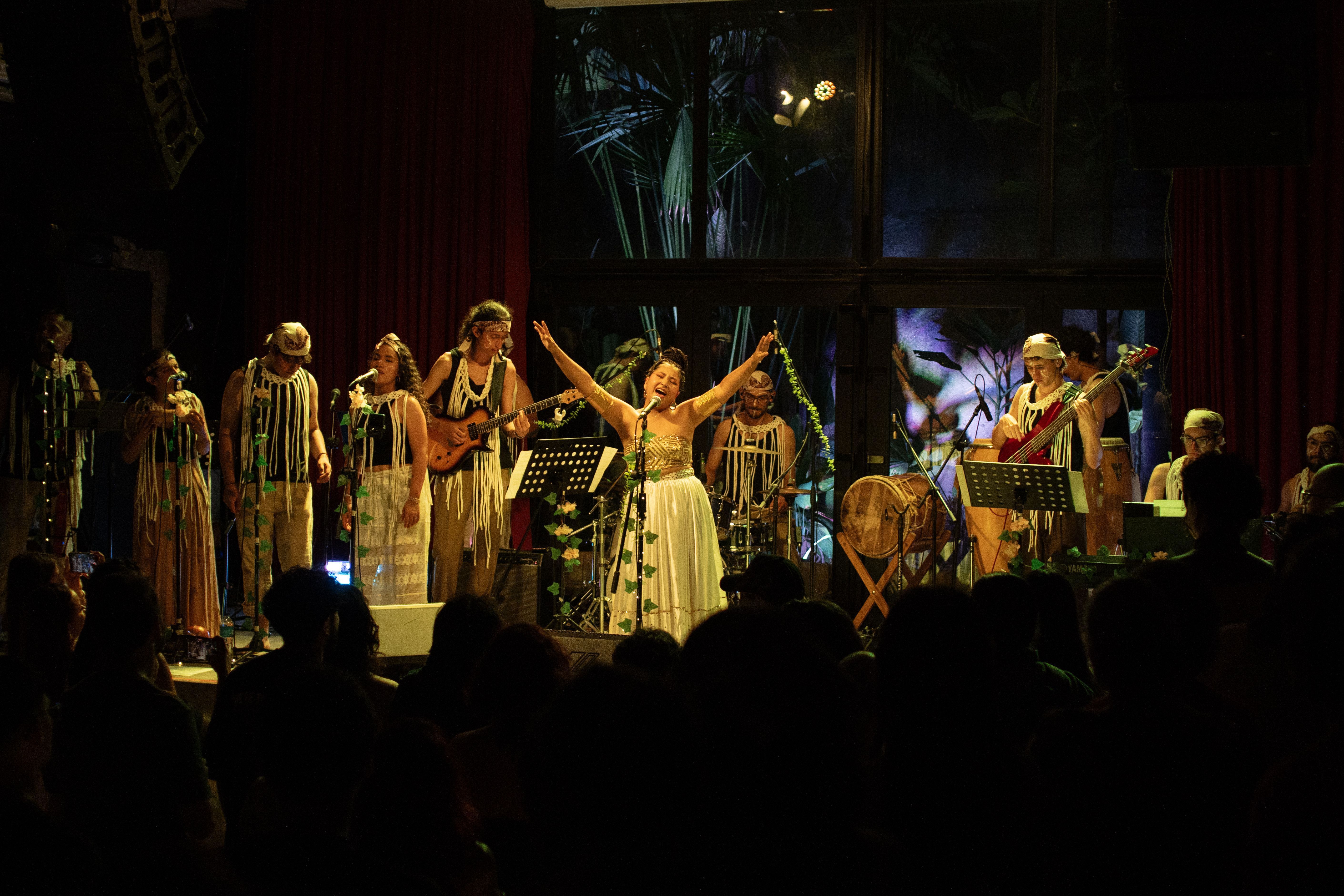 Grupo colombiano Zulé estreia em BH com noite de cumbia e ritmos afro-colombianos