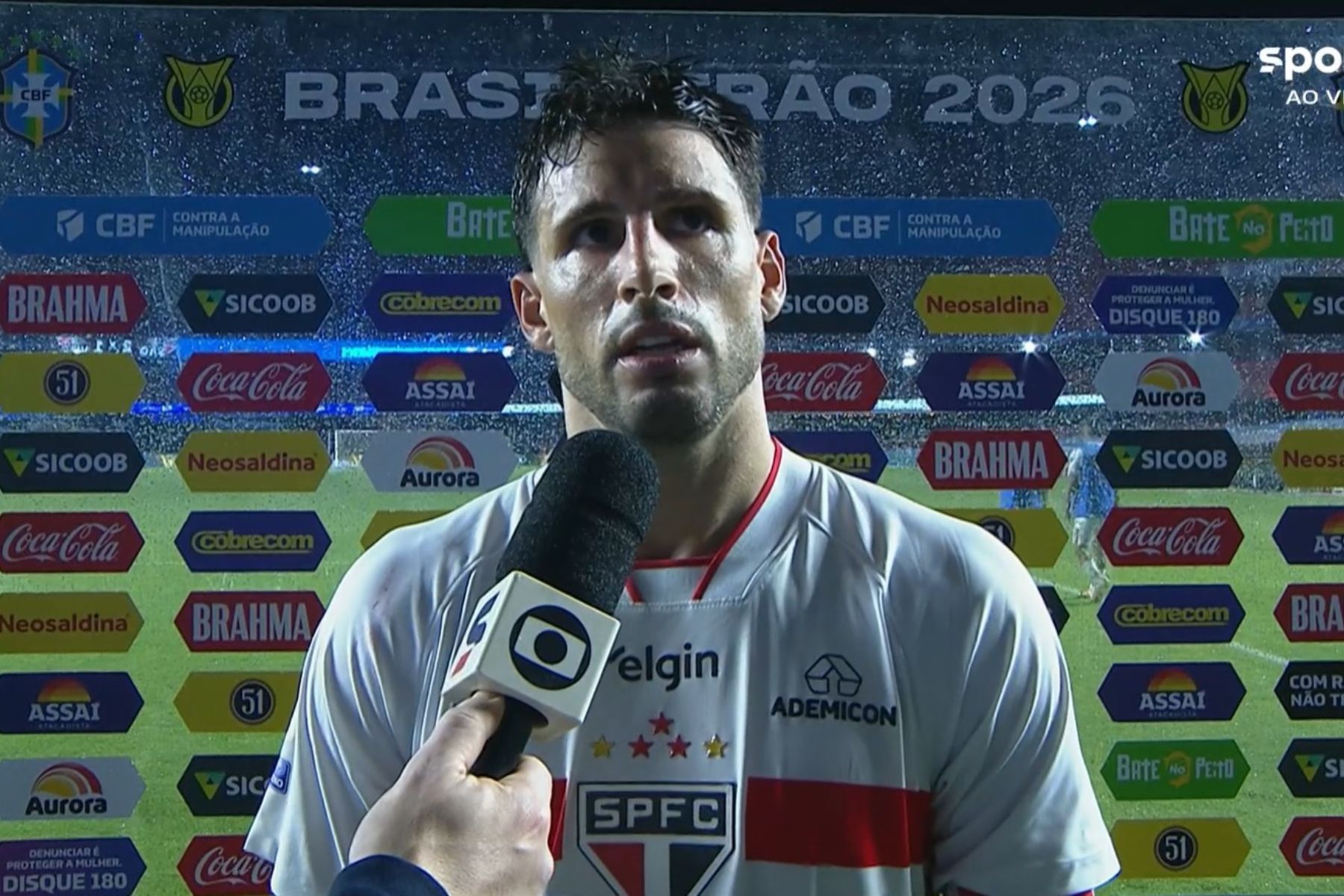 Calleri celebra vitória do São Paulo no Brasileiro: ‘Mais perto dos 45 pontos’