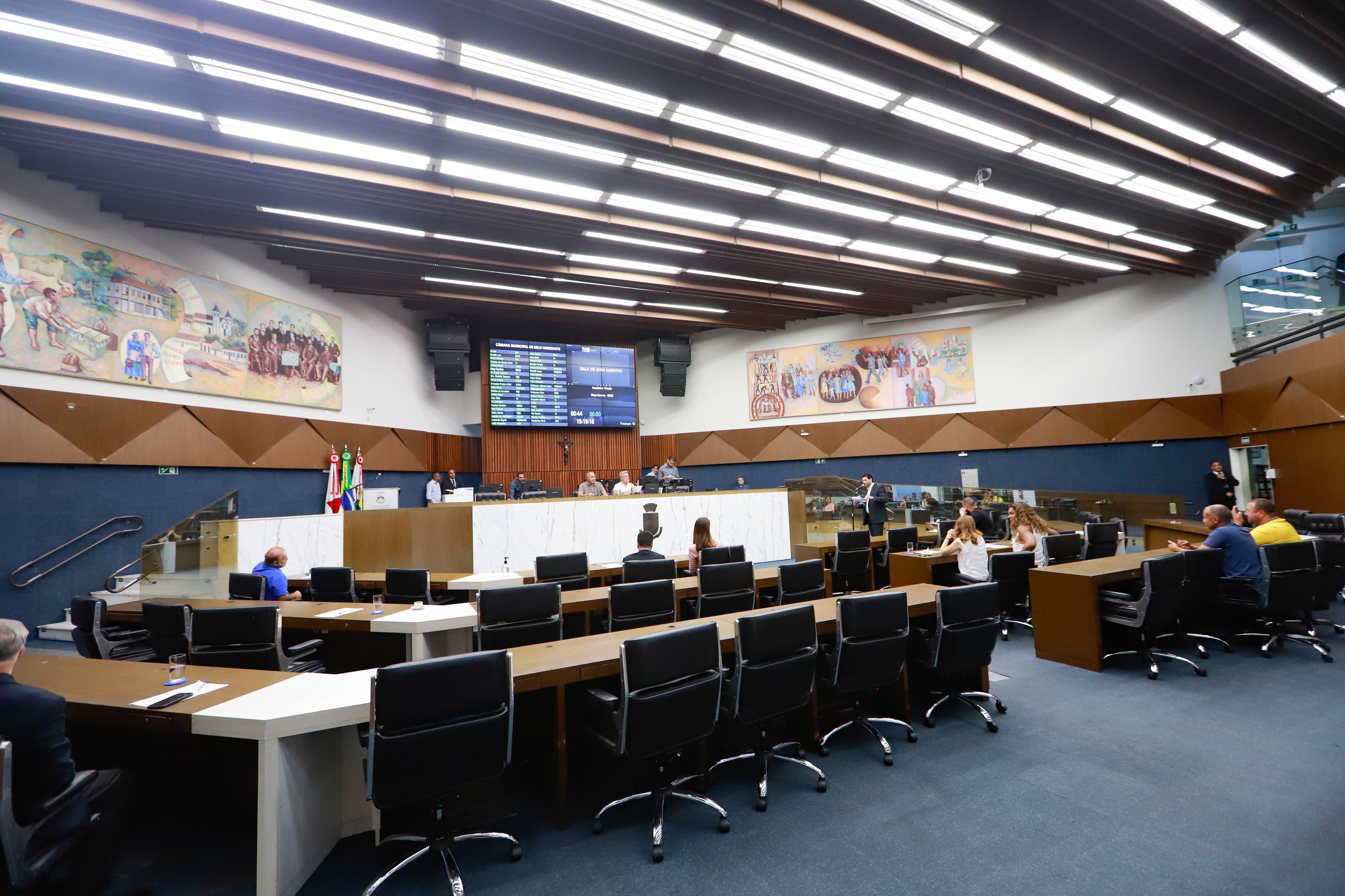 Base governista da Câmara de BH já articula nomes para eleição da Mesa Diretora