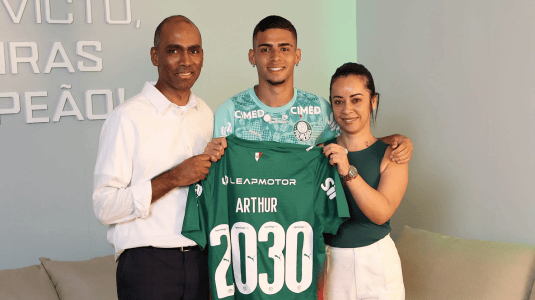 Artur com os pais