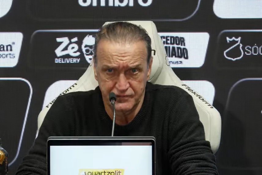 Cuca vê Santos melhor contra o Palmeiras e explica discussão com Gabigol