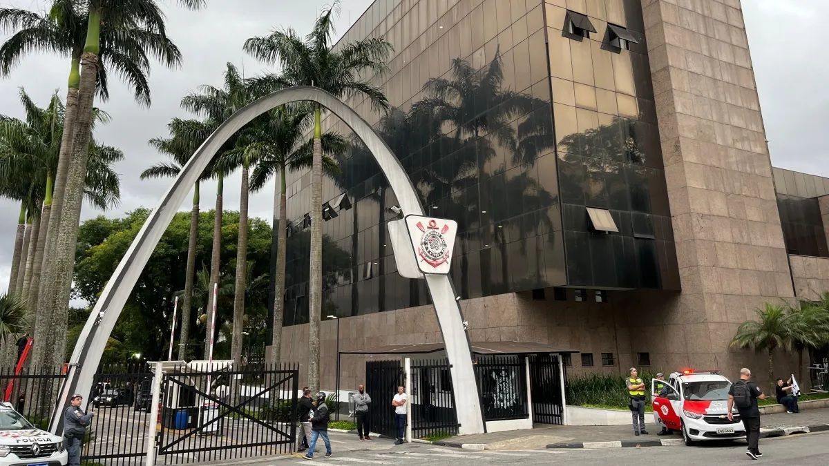 Justiça condena corintiano por morte de palmeirense na 'Batalha da Inajar' em SP