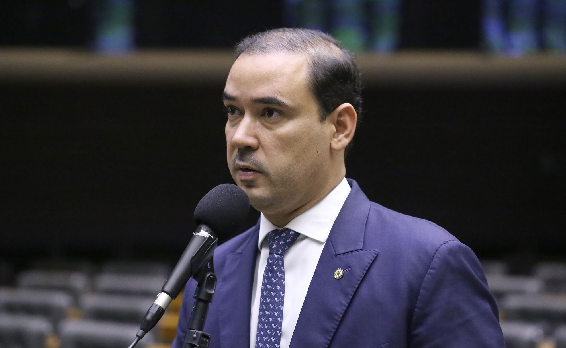 Eleições 2026: Vicentinho Júnior larga na frente pelo governo do Tocantins; veja os números