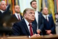 Trump prevê 2º turno apertado no Brasil e chama desempenho de Flávio de ‘vitória’
