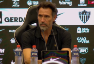 Barba exalta resiliência do Atlético e destaca Borbas, autor de golaço contra o Santos