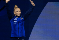 Flávia Saraiva conquista bronze na trave no Mundial de Ginástica