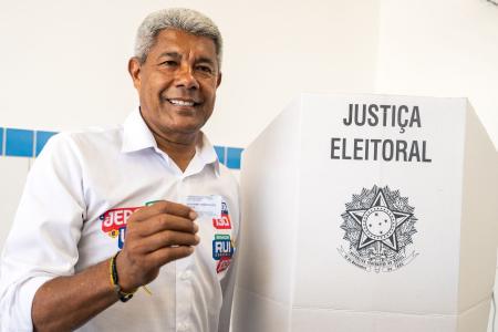 Atual governador da Bahia, Jerônimo Rodrigues (PT) tenta reeleição em 2026