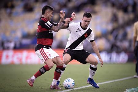 Flamengo e Vasco em duelo do Campeoanto Brasileiro no Estádio do Maracanã