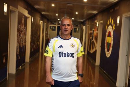 Ismail Kartal após retorno ao Fenerbahçe em junho de 2026
