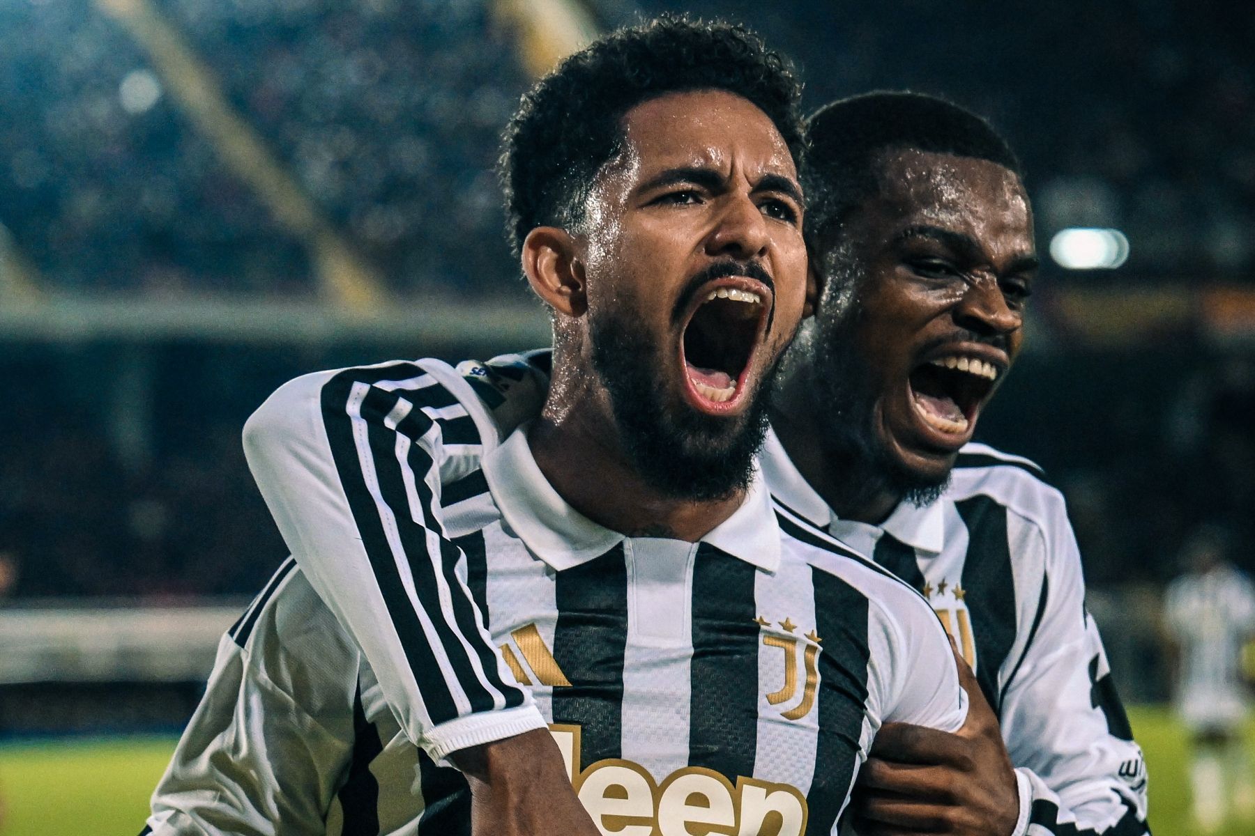 Ex-Vasco marca, Juventus vence Lecce e volta a vencer pelo Campeonato Italiano