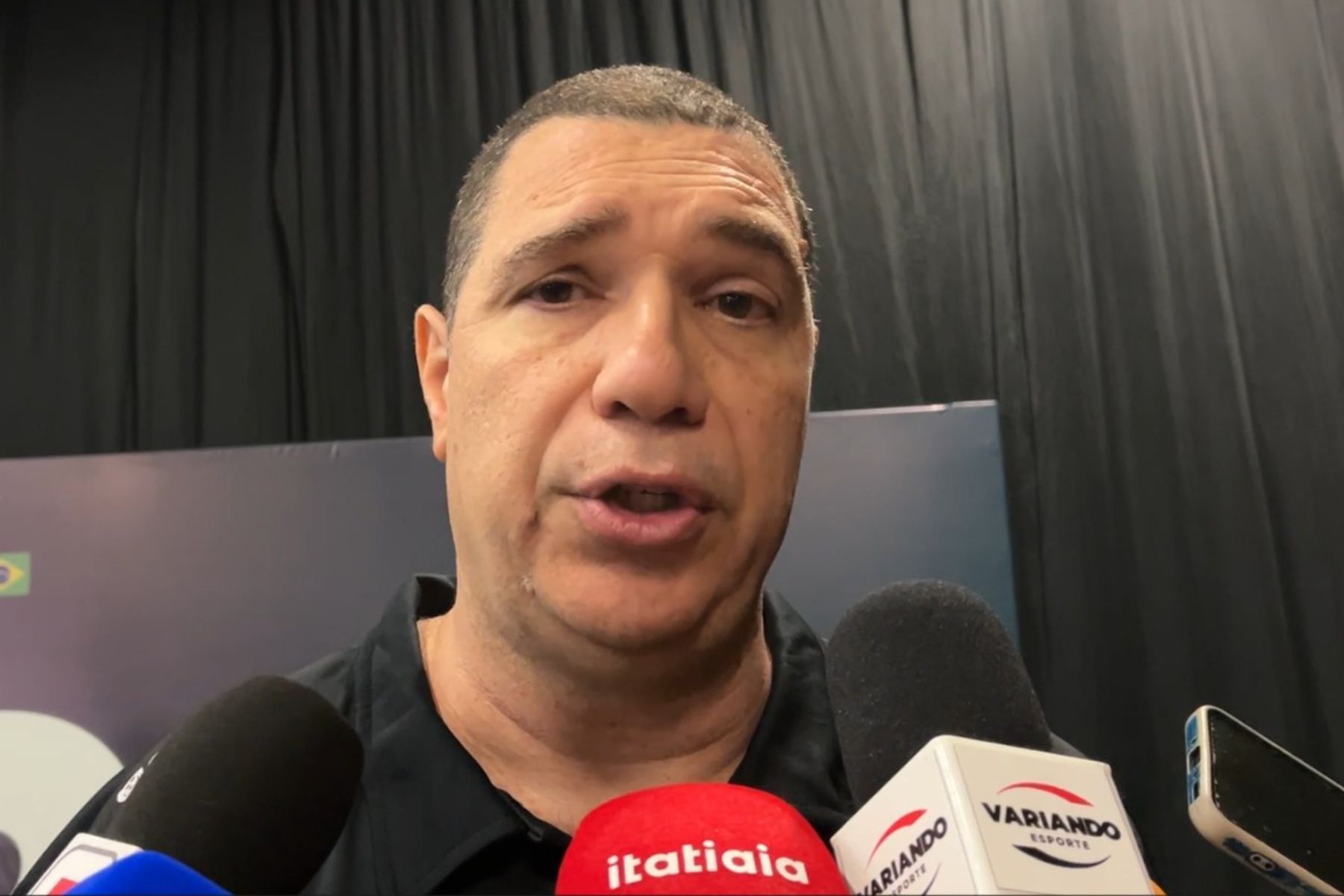 Campeão olímpico, Marcelo Negrão celebra acesso à Superliga A e exalta Bernardinho