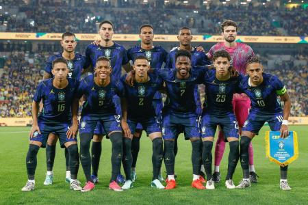 Seleção Brasileira em amistoso contra a Austrália