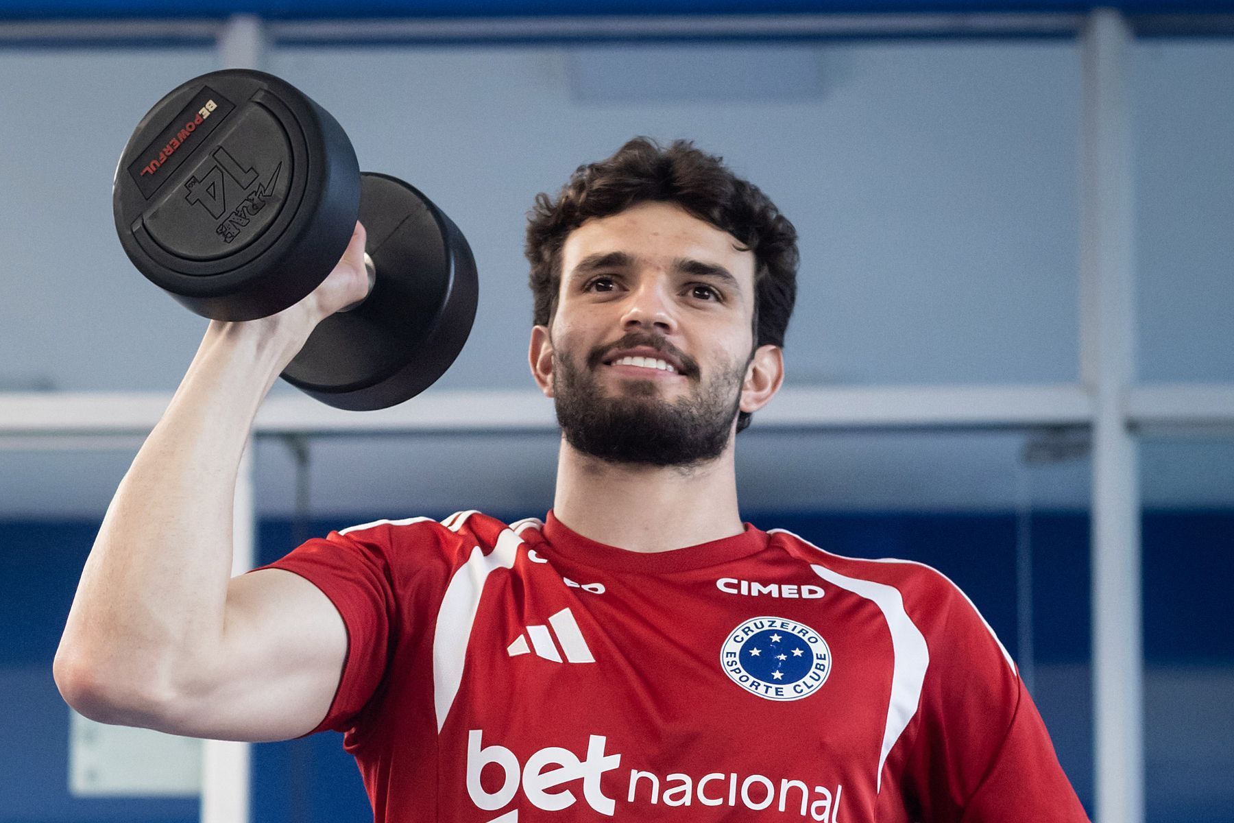 Otávio volta ao Cruzeiro após período na Seleção e se prepara para duelo com São Paulo