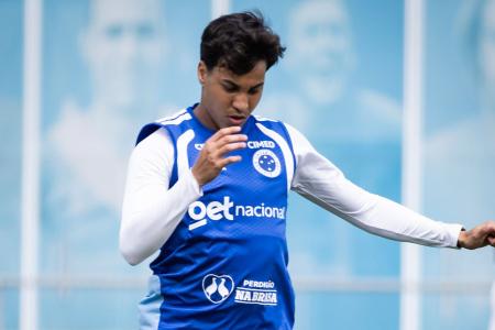 Kaio Jorge em treino do Cruzeiro dia 5 de outubro • Gustavo Aleixo/Cruzeiro
