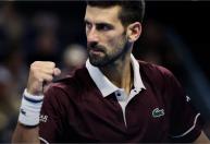 Djokovic conta com desistência de australiano e é campeão do ATP 500 de Pequim