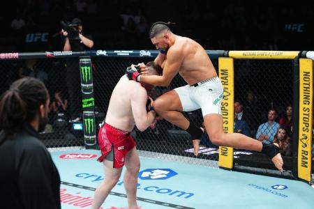 Johnny Walker estreou com uma grande vitória no UFC