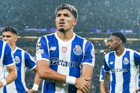 William Gomes, revelado pelo São Paulo e destaque do Porto