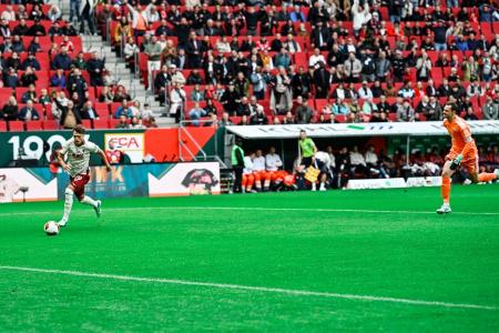 Neuer falha em empate do Bayern de Munique com o Augsburg