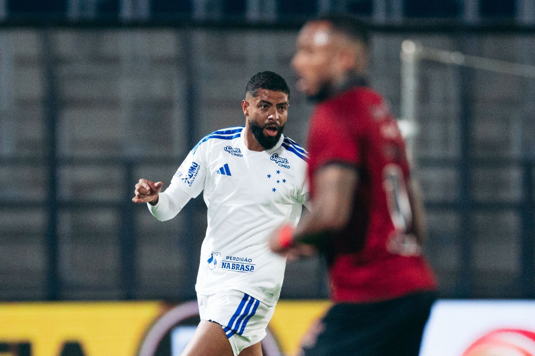 Cruzeiro sofre quatro gols em um jogo pela terceira vez no Brasileirão