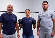 Alex Poatan reage à derrota da irmã em reality show do UFC: 'Provou que pertence'