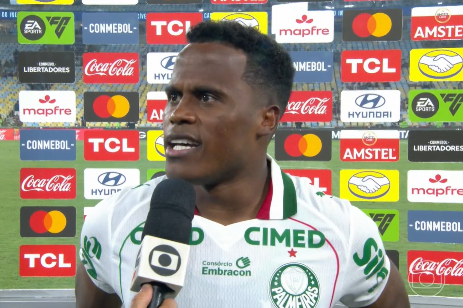 Arias reage às vaias da torcida em Fluminense x Palmeiras e manda recado: 'Têm amnésia'
