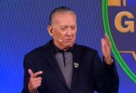 Galvão reage à vitória do Cruzeiro sobre o Grêmio e exalta destaque: 'Deu show'