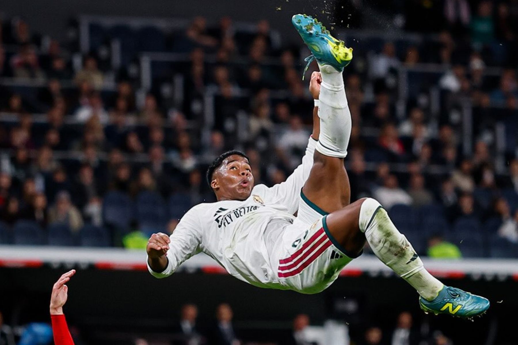 Endrick manda recado após primeiro jogo como titular do Real na temporada: 'Em casa'