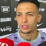 Adaptado, Castaño abre o jogo sobre permanência no Atlético: ‘Quero ficar no Galo’