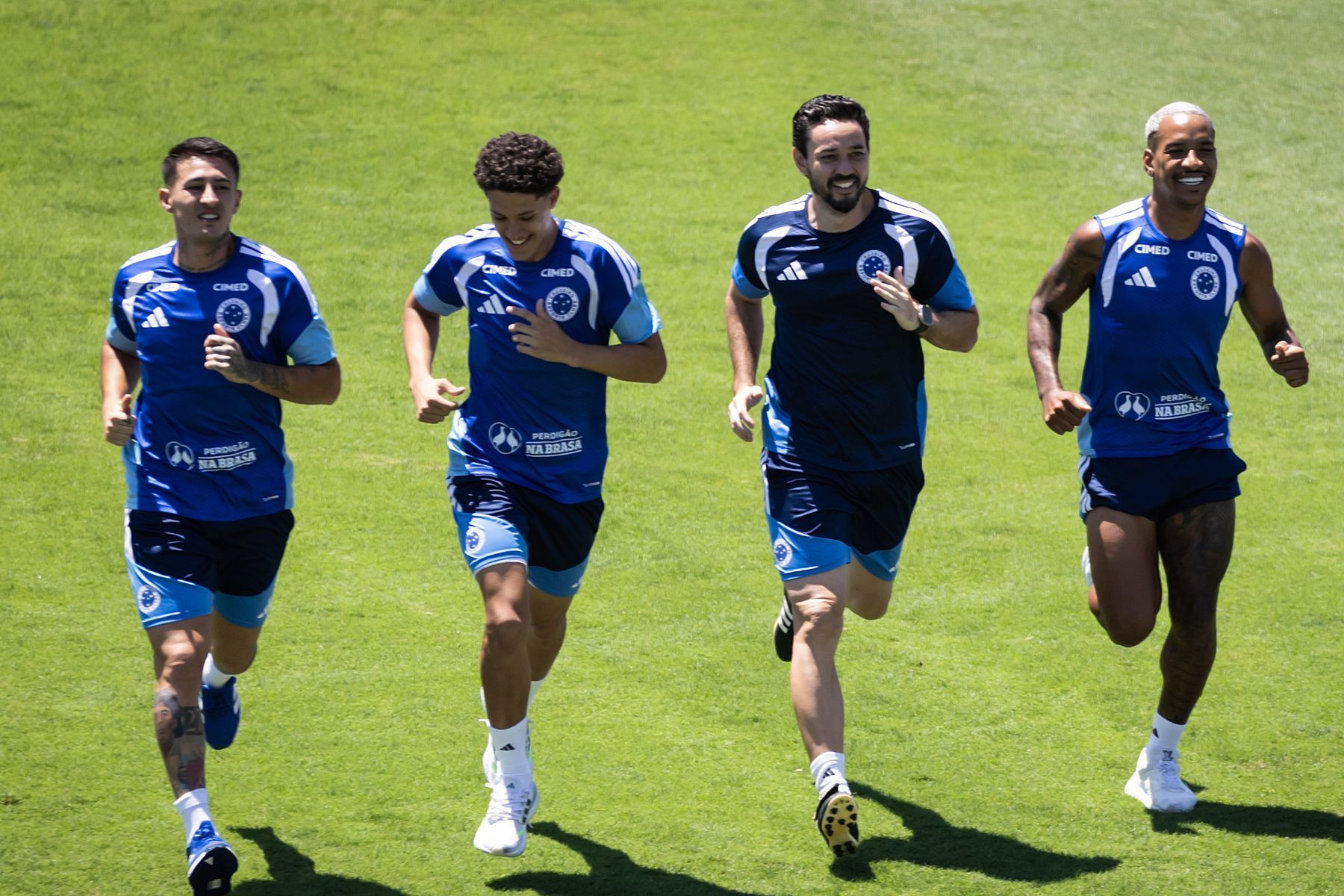 Joia do Cruzeiro se lesiona e pode retornar apenas no 'apagar das luzes' da temporada
