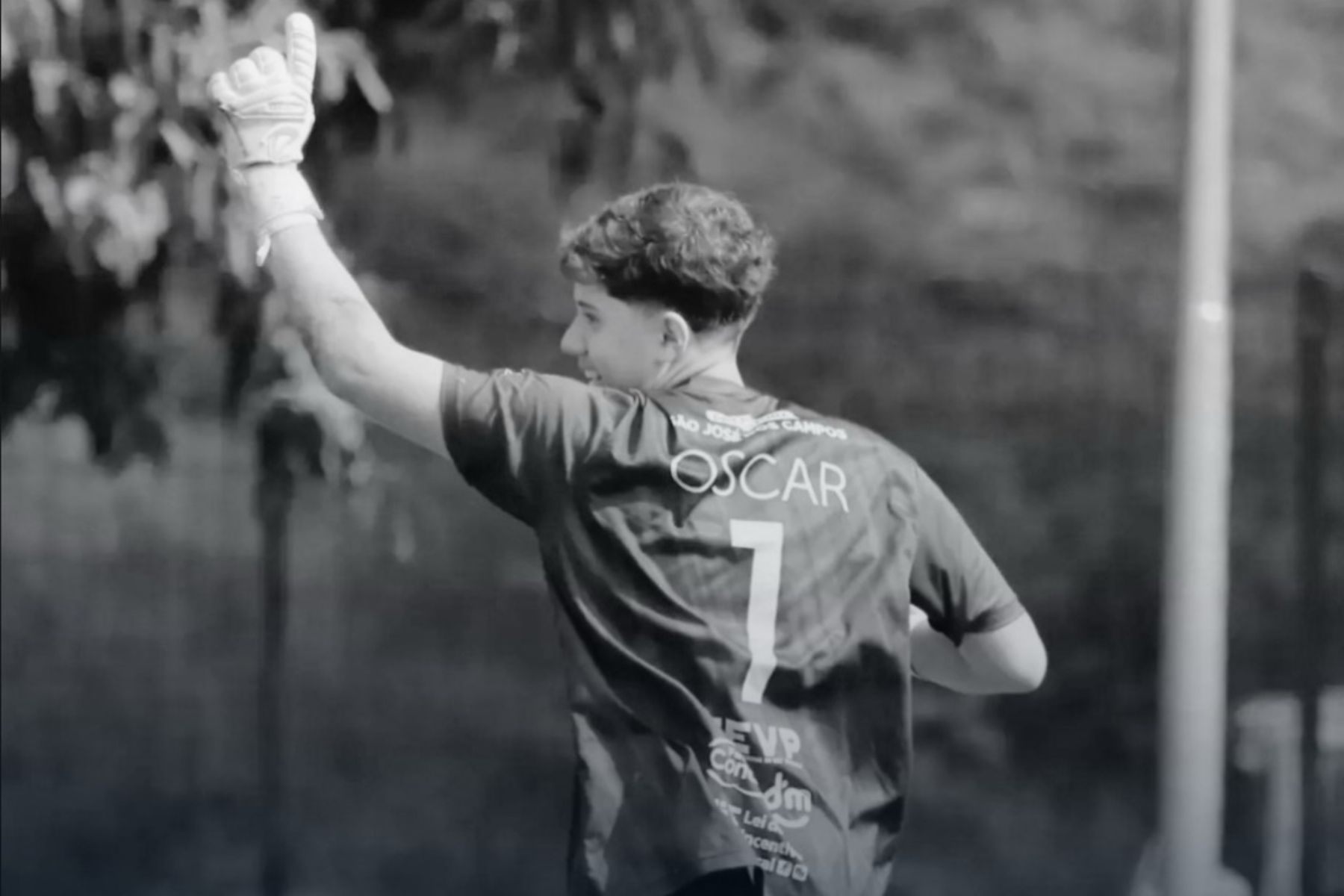 Goleiro de 14 anos morre após acidente de carro no interior de São Paulo
