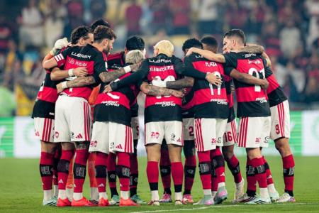 Flamengo volta a campo nesta quinta-feira, contra o Vasco, após vencer o Atlético