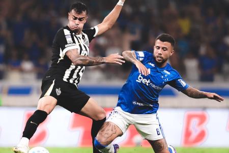 Clássico entre Atlético e Cruzeiro no Campeonato Brasileiro