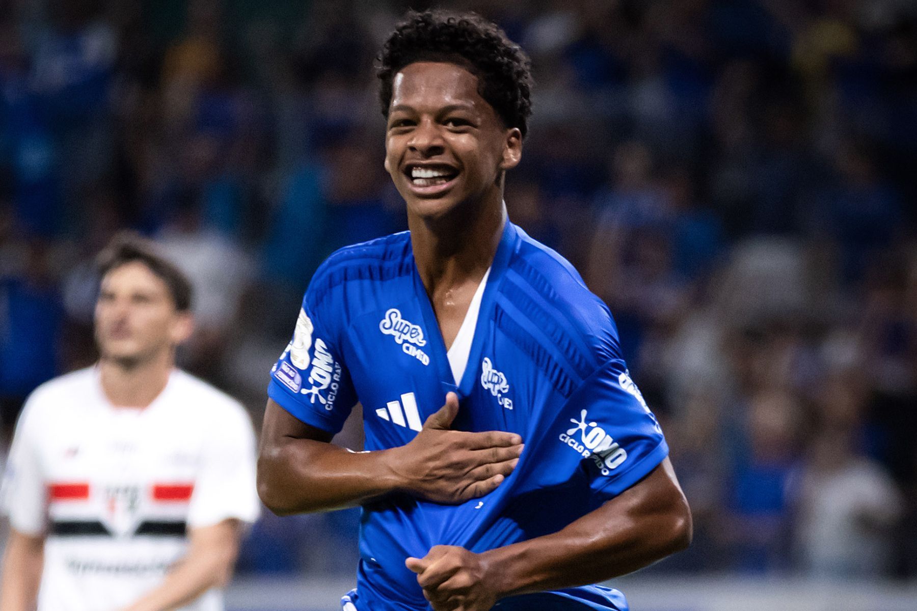 Zé Lucas, do Cruzeiro, é destaque em jornal de Madri: 'Novo Casemiro'