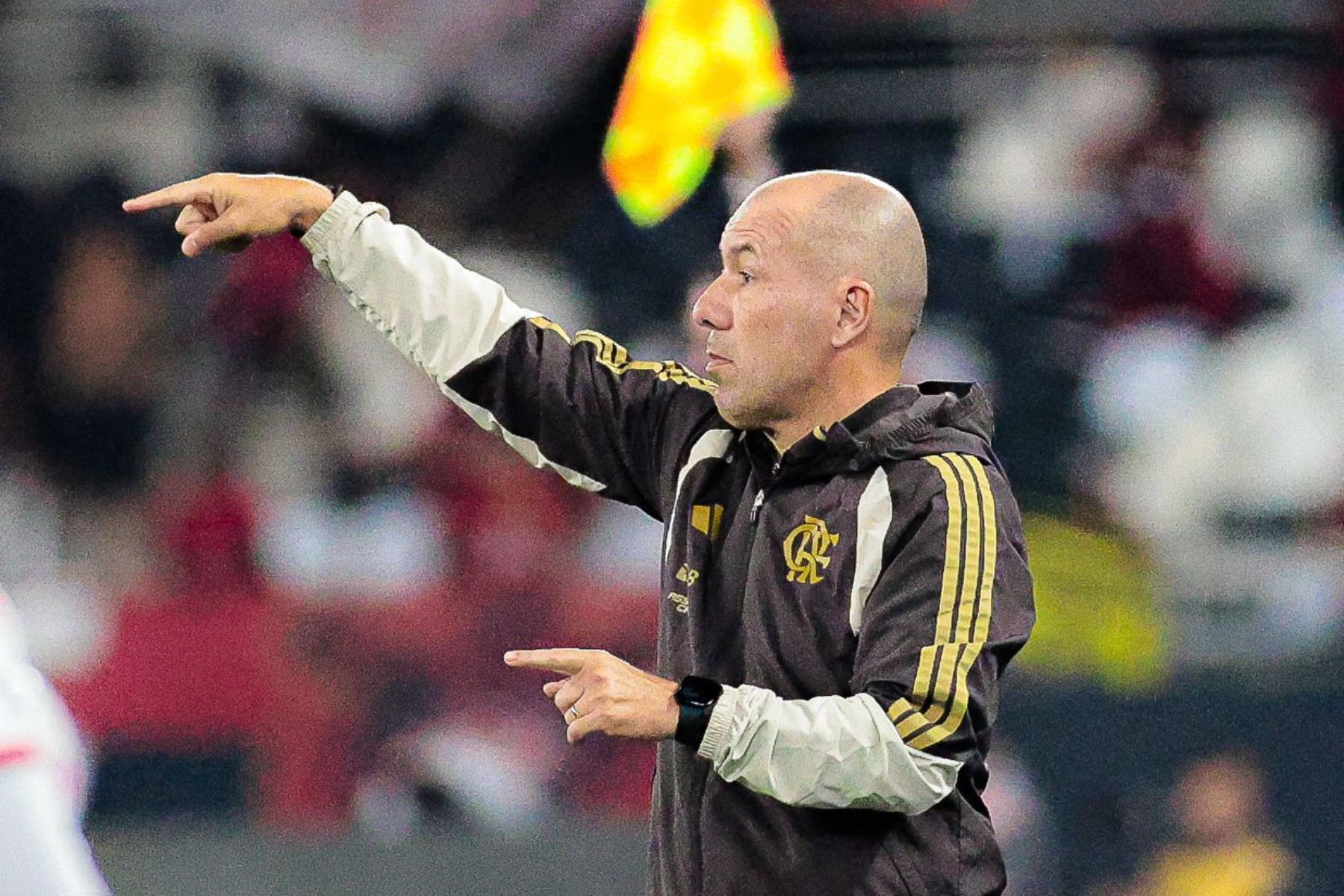 Leonardo Jardim exalta goleada do Flamengo e manda recado sobre briga pelo título