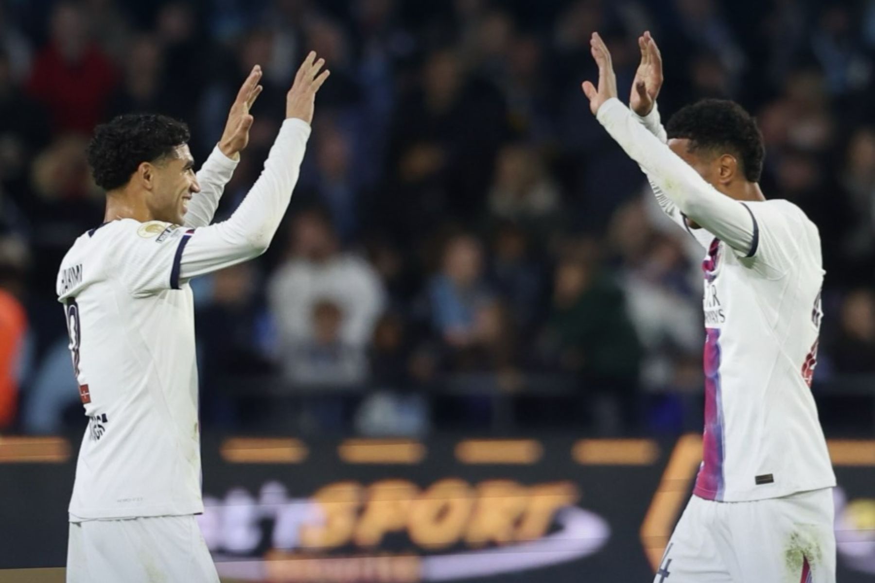 Com hat-trick de Hakimi, PSG goleia Le Havre fora de casa e aumenta vantagem na liderança do Francês