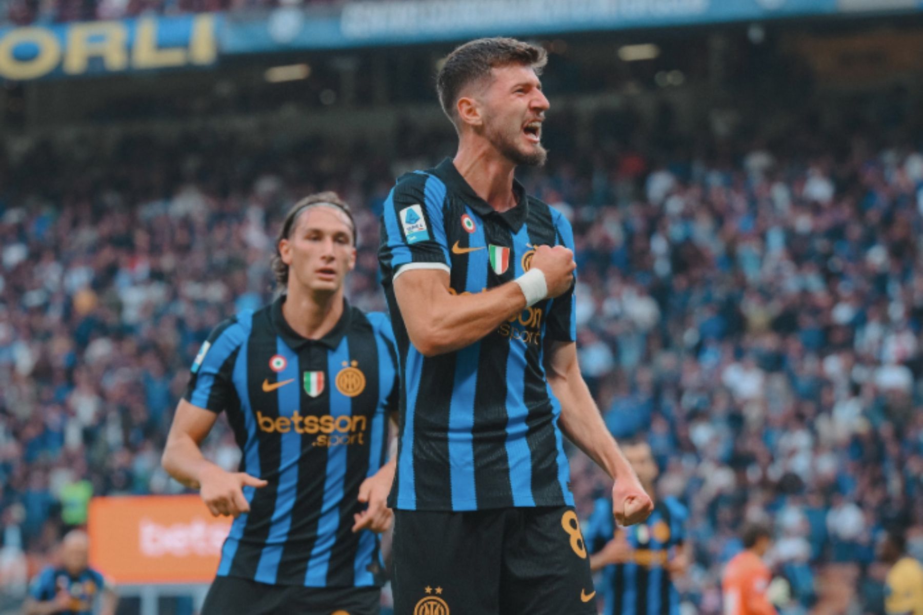 Inter goleia Parma e mantém invencibilidade no Campeonato Italiano