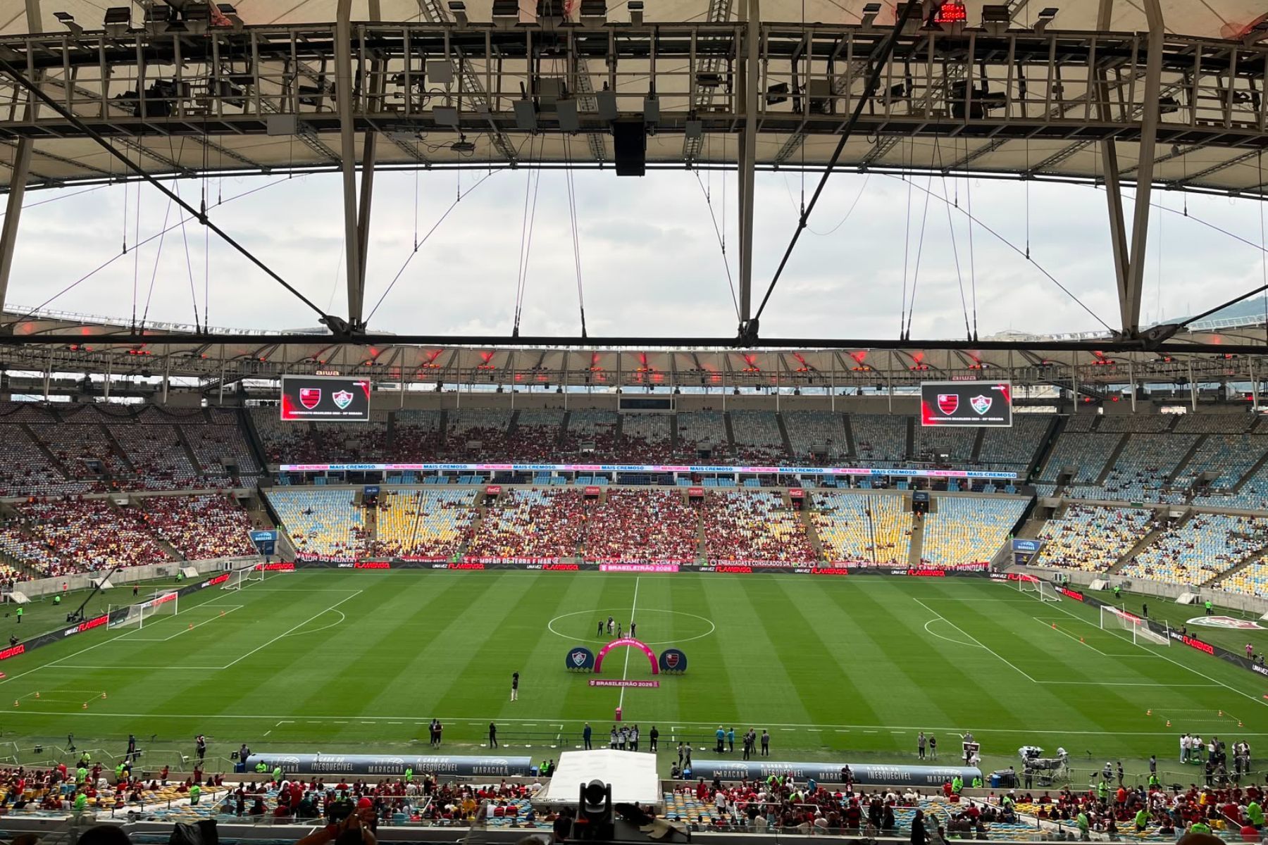 Flamengo x Fluminense: confira as escalações para o jogo pelo Brasileirão