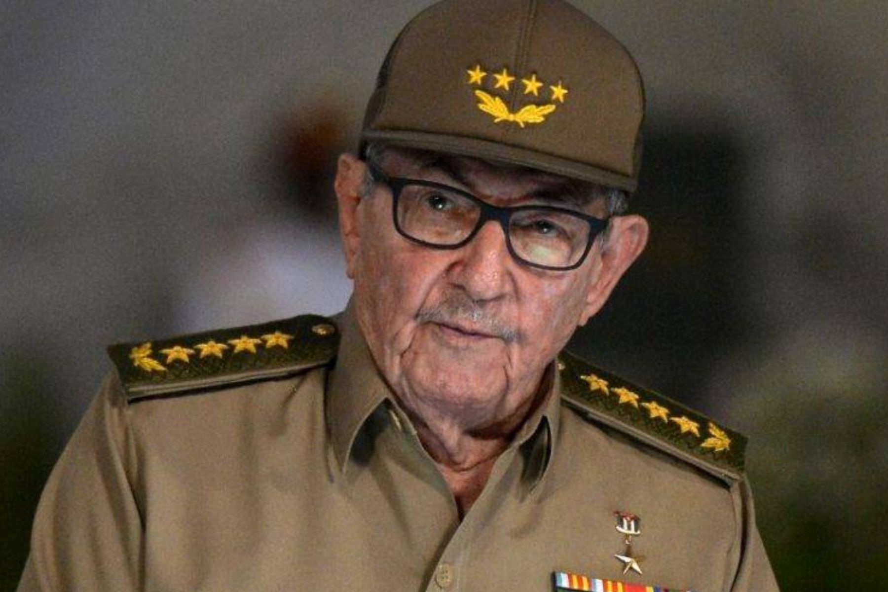 Justiça dos Estados Unidos emite ordem de prisão a ex-presidente cubano Raúl Castro