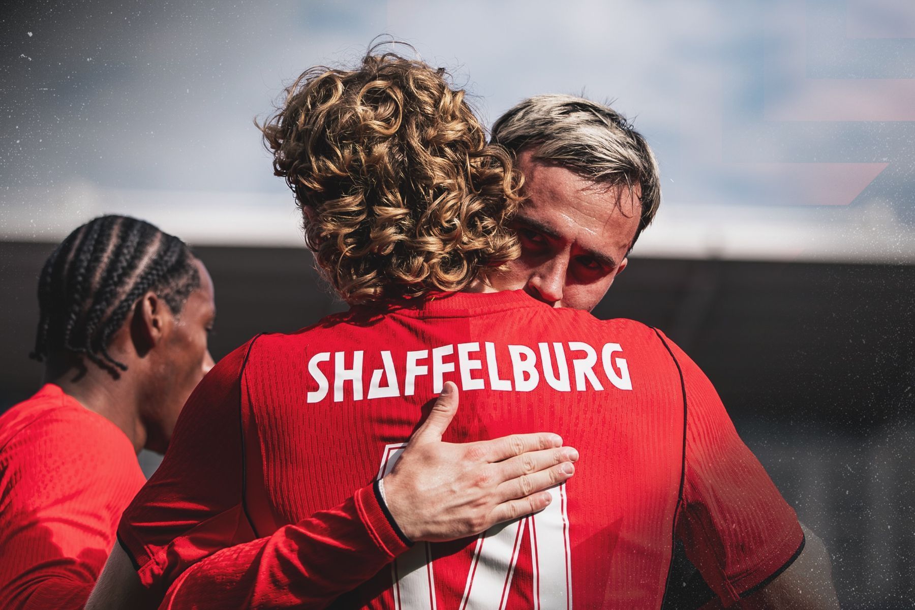 Shaffelburg brilha, e Canadá vence Peru por amistoso