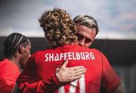 Shaffelburg brilha, e Canadá vence Peru por amistoso