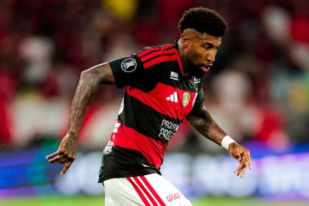 Emerson Royal lamentou a eliminação do Flamengo para o Estudiantes
