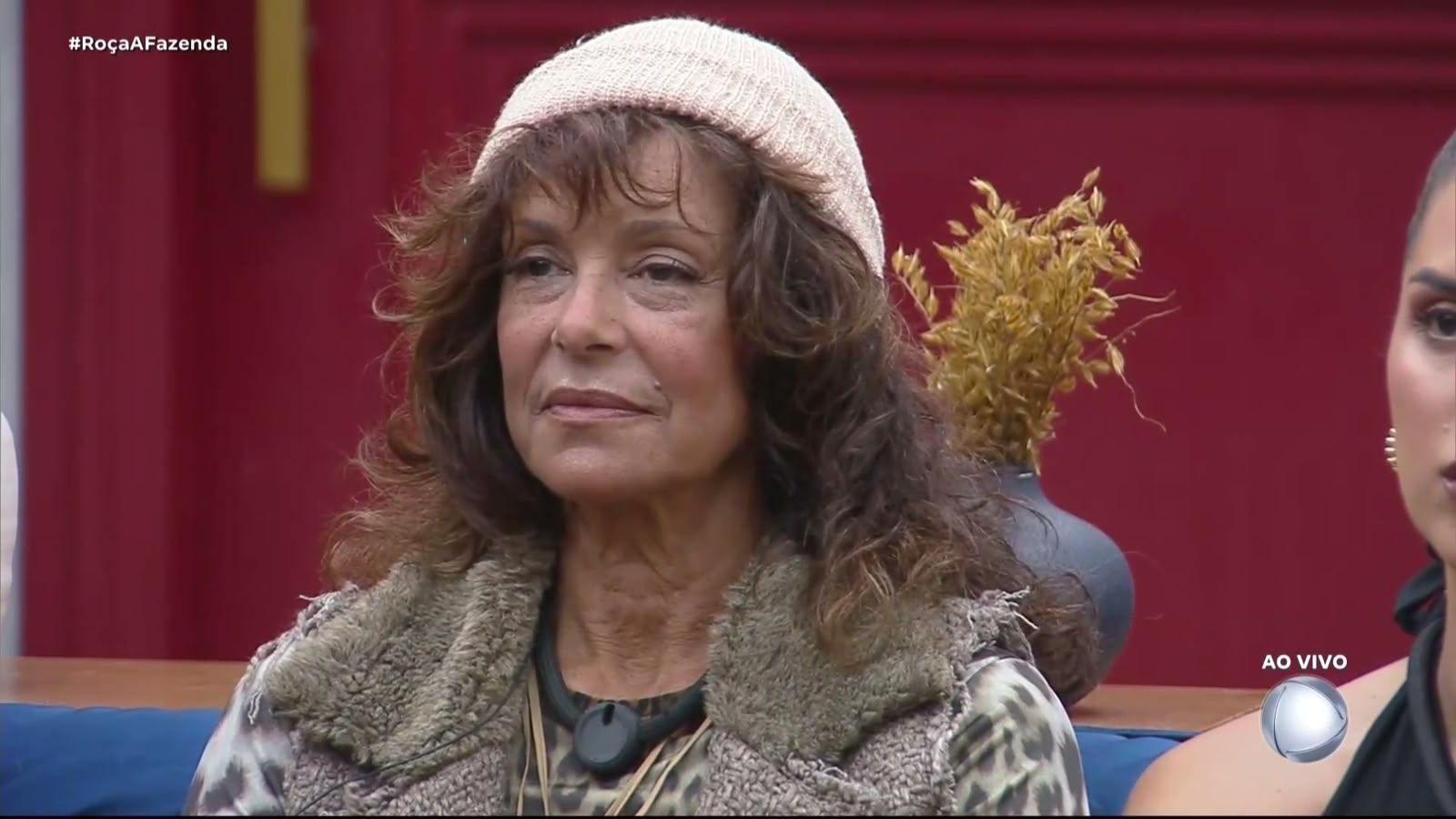 Giovanna Gold recebe advertência após ofensa homofóbica em A Fazenda 18: 'Palavras tem consequências'