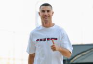 Após crise em Portugal, CR7 volta ao Al-Nassr com novo visual; veja
