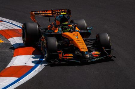 Lando Norris, piloto da McLaren, em ação no TL3 do GP do México