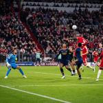 Bayern e Arsenal fazem jogo movimentado e ficam no empate pela Champions League
