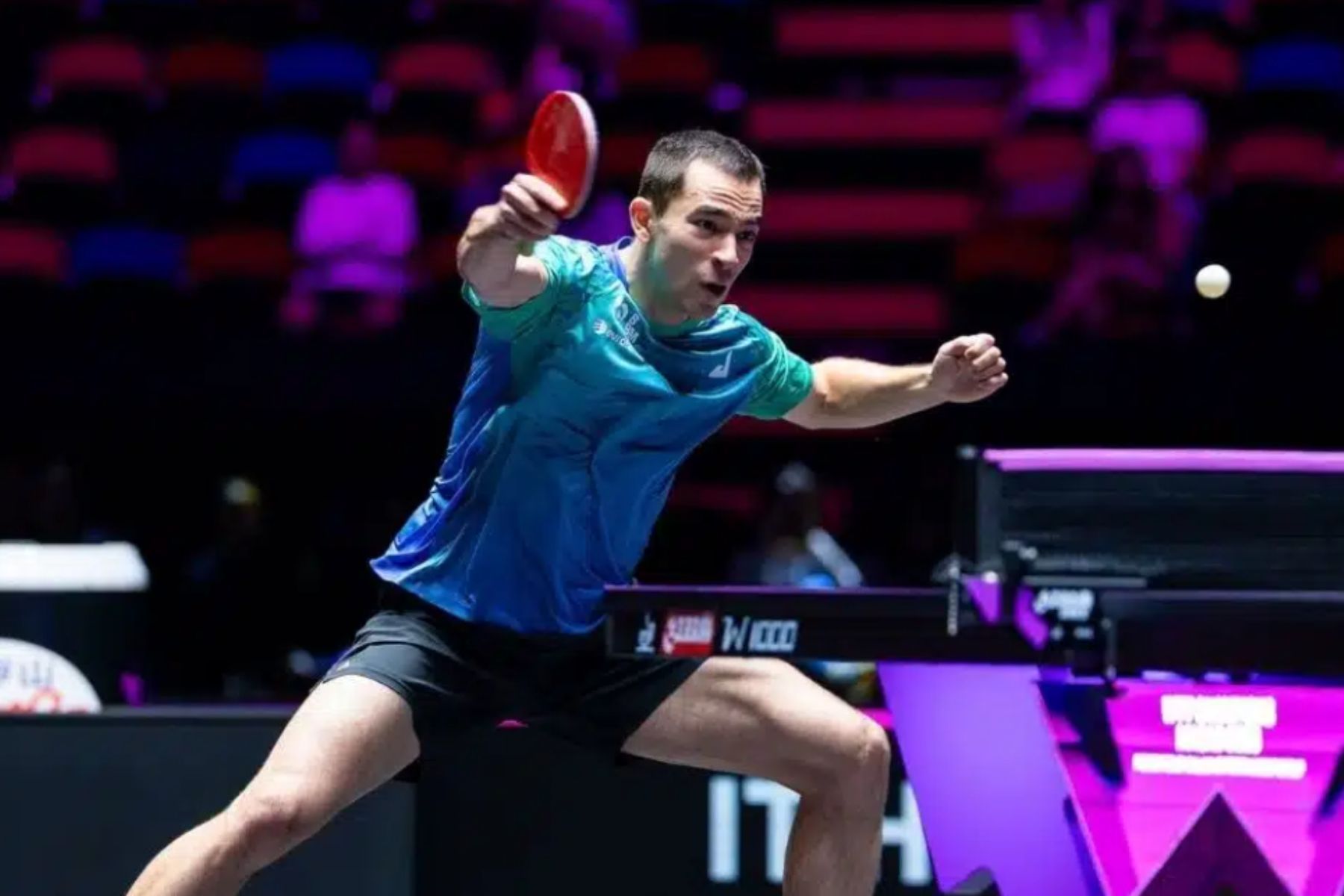 Hugo Calderano estreia com vitória no China Smash; Bruna Takahashi é eliminada