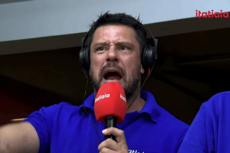 Fabrício, ídolo do Cruzeiro e comentarista da Itatiaia