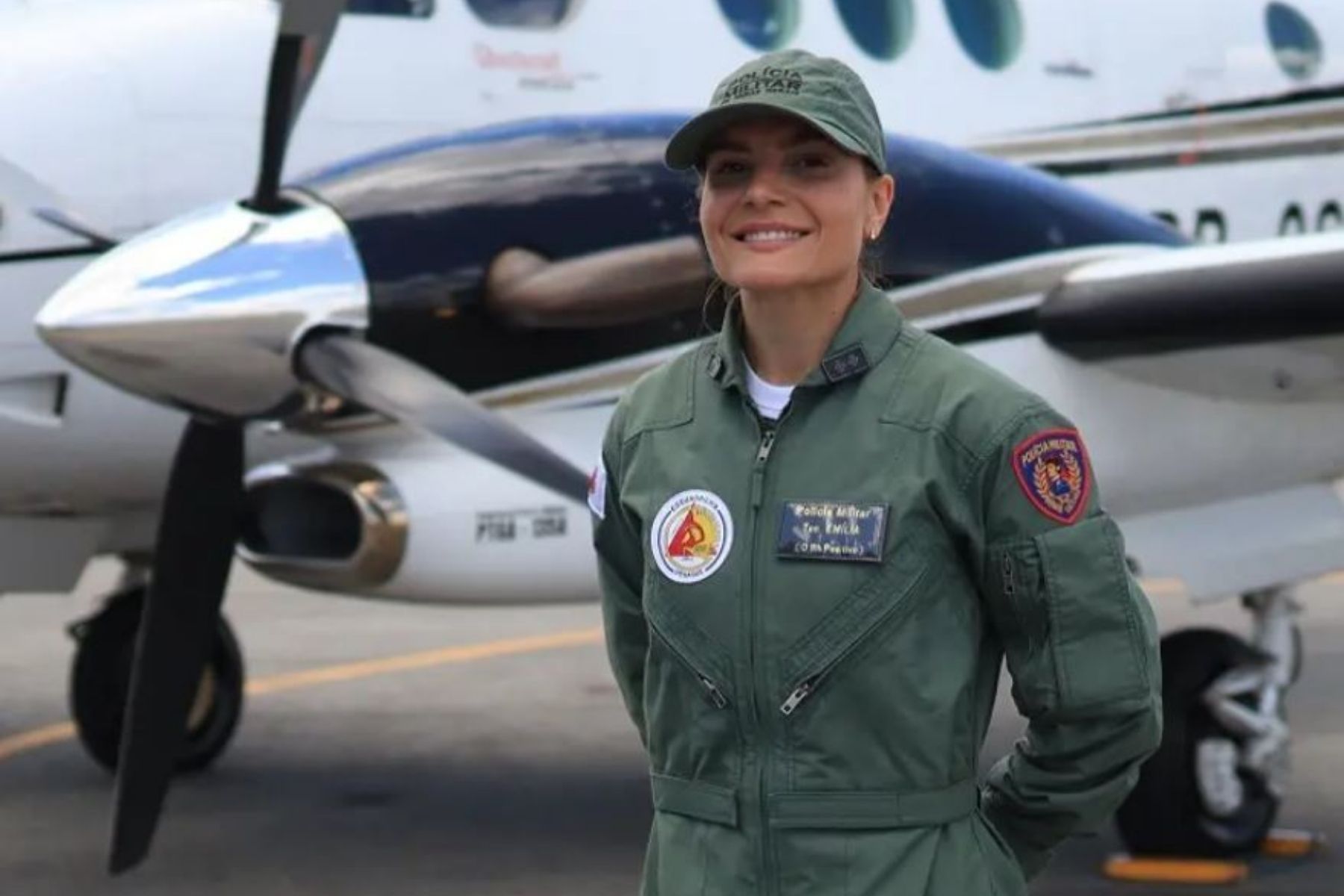 Avião da PM cai em MG: piloto recebeu homenagem após voltar de licença-maternidade