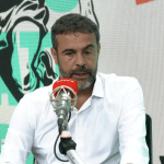Técnico do Cruzeiro, Artur Jorge abre o jogo sobre conversa com Tiaguinho, do Grêmio